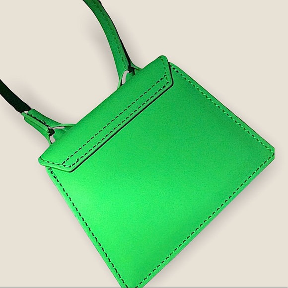 *Rare* Jacquemus Le chiquito Lime Green - Picture 8 of 9